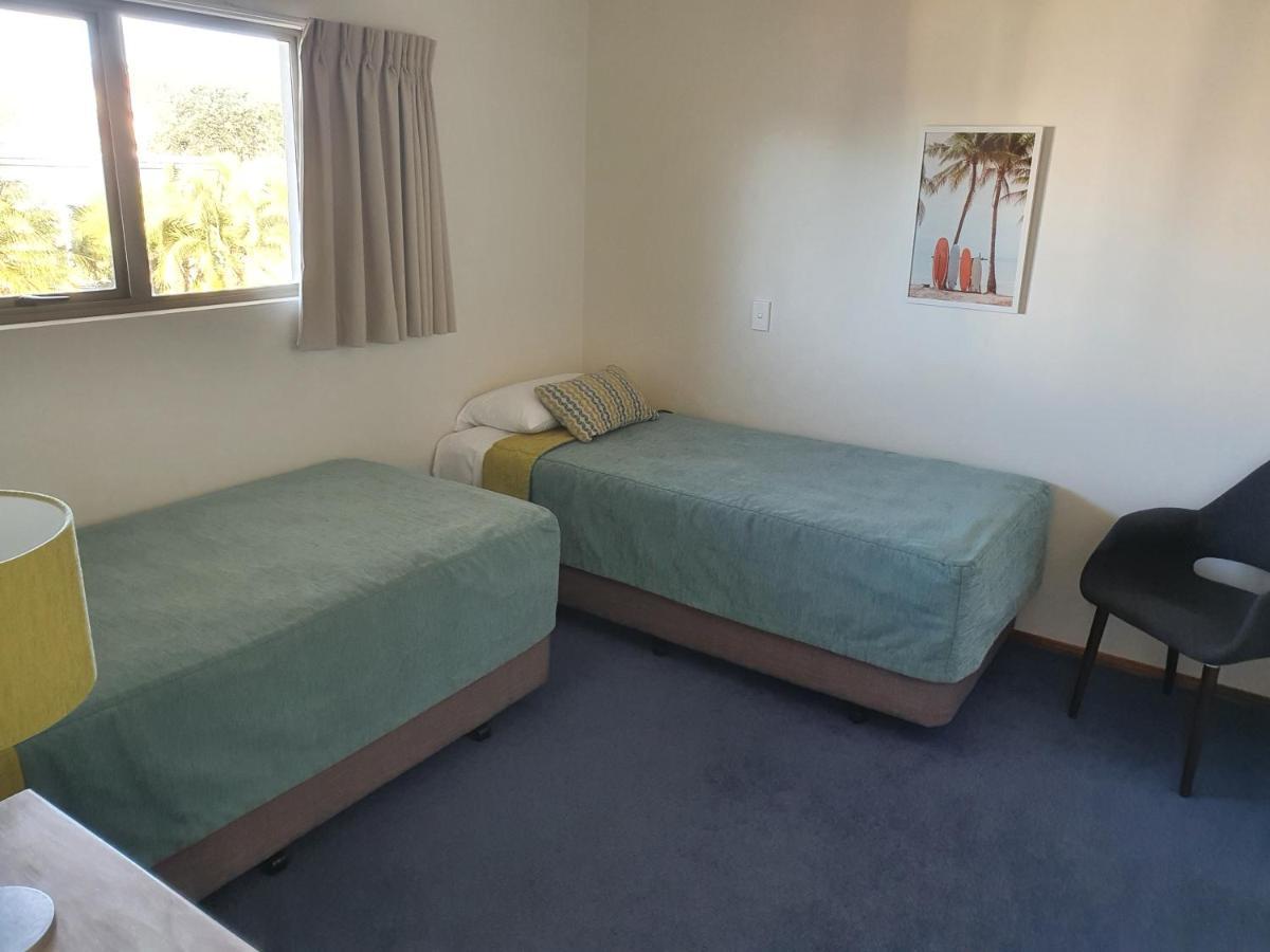 One-Bedroom Apartment Hot Tub