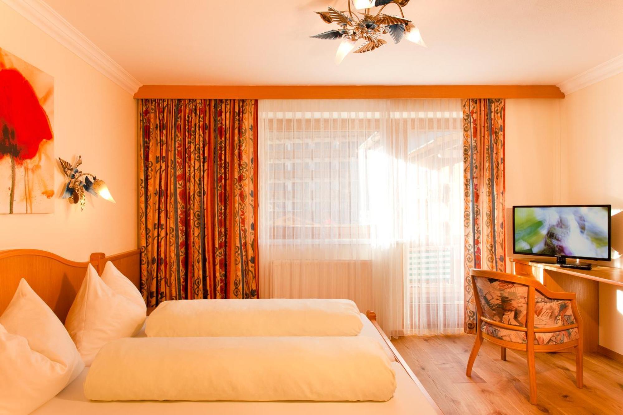 Double Room,1030571029:JPEG