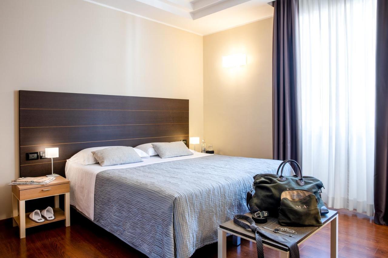 Classic Double or Twin Room,103545485:JPEG