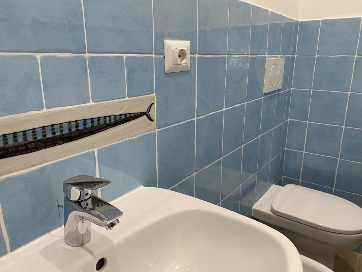 Camera Matrimoniale Deluxe (2 Adulti + 1 Bambino)