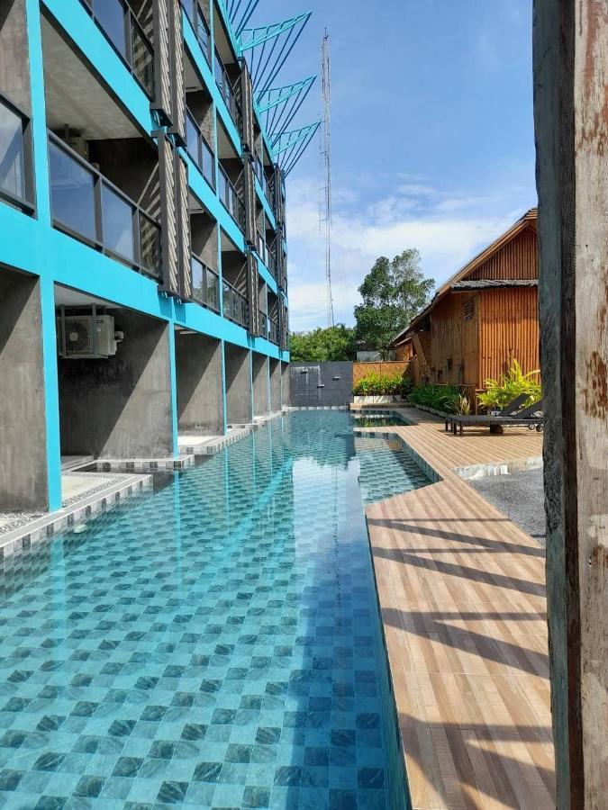 Deluxe Zimmer mit Zugang zum Pool