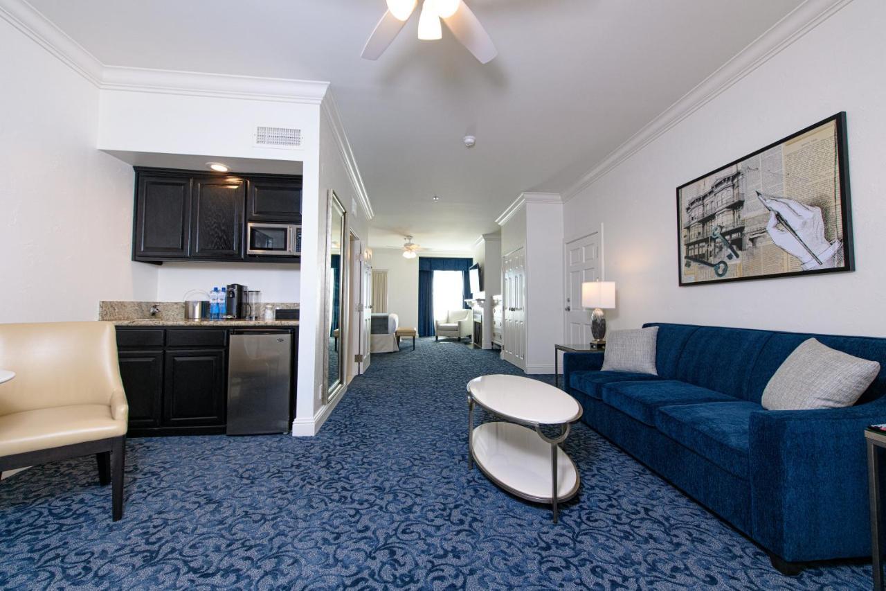 Premier Suite with Balcony
