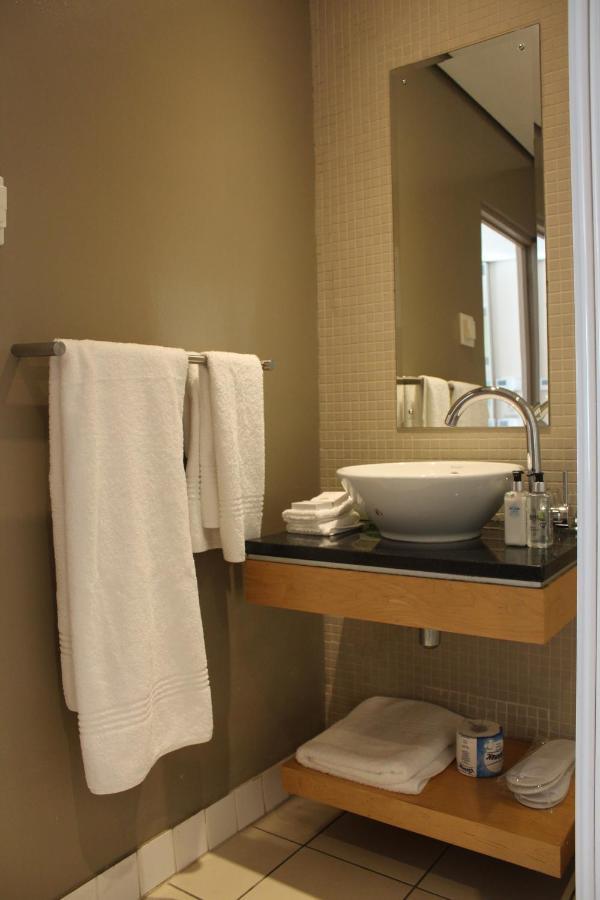 Deluxe Double or Twin Room,1270304812:JPEG