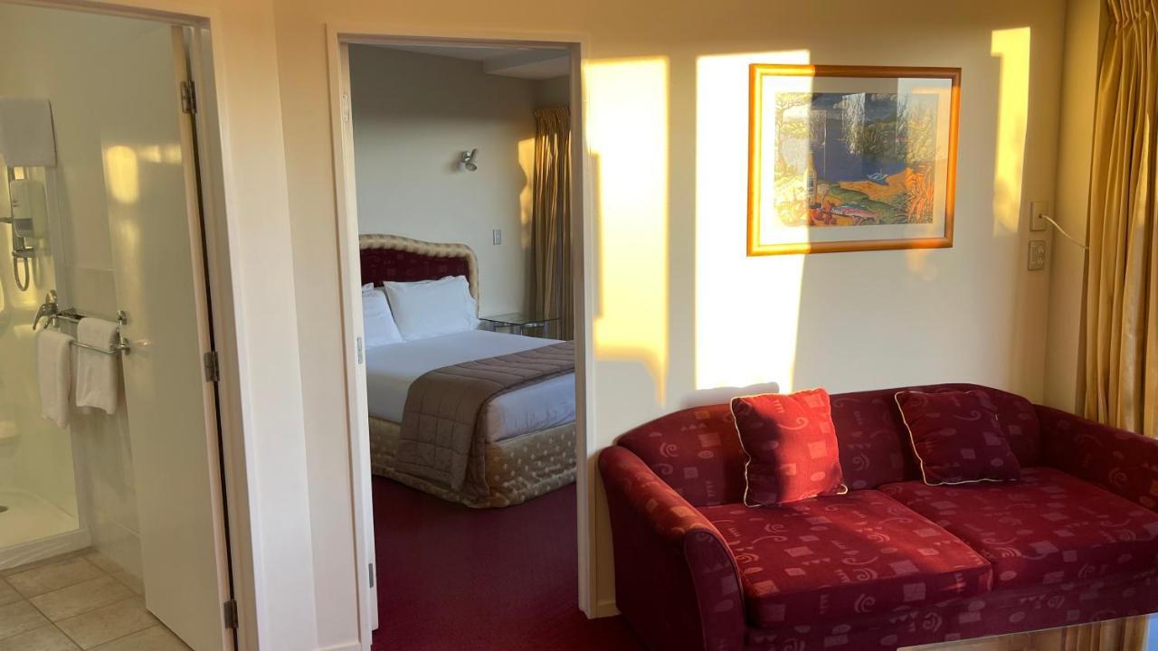Two-Bedroom Suite