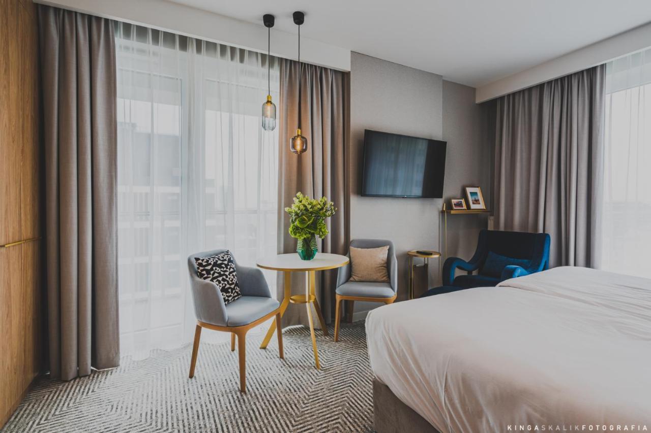 Standard Room 2 Single Beds