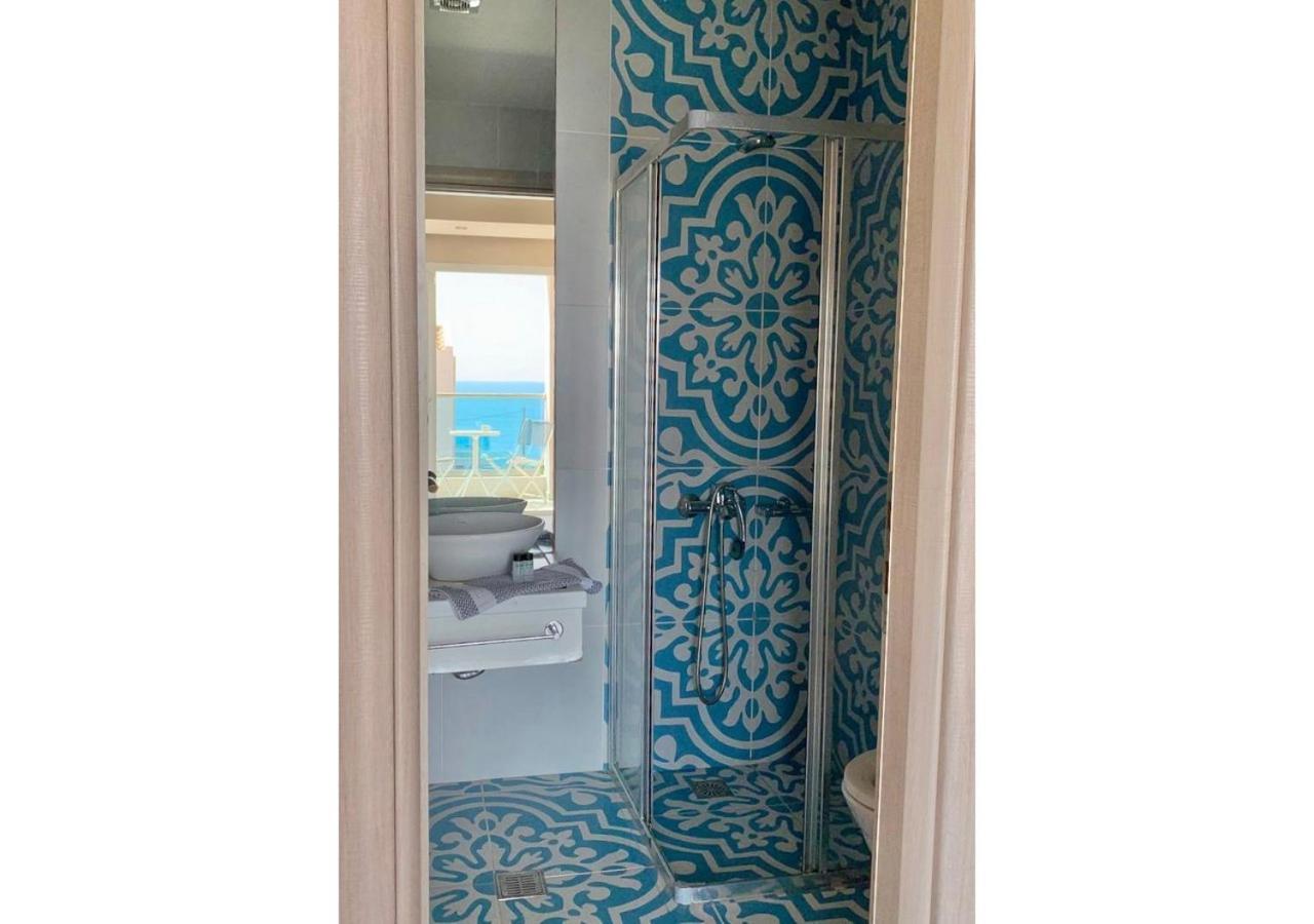 Double Room Sea View,1236186214:JPEG