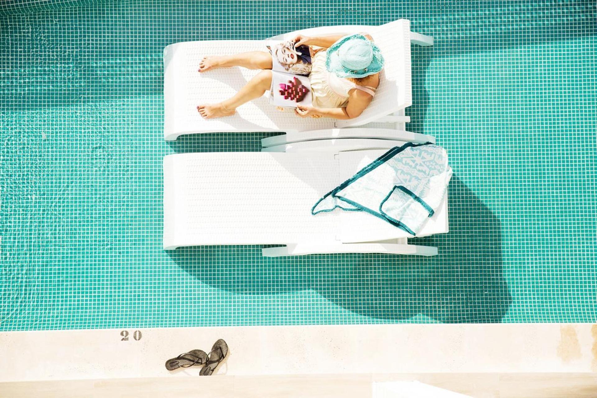 Superior Room Swim Up,1272275209:JPEG