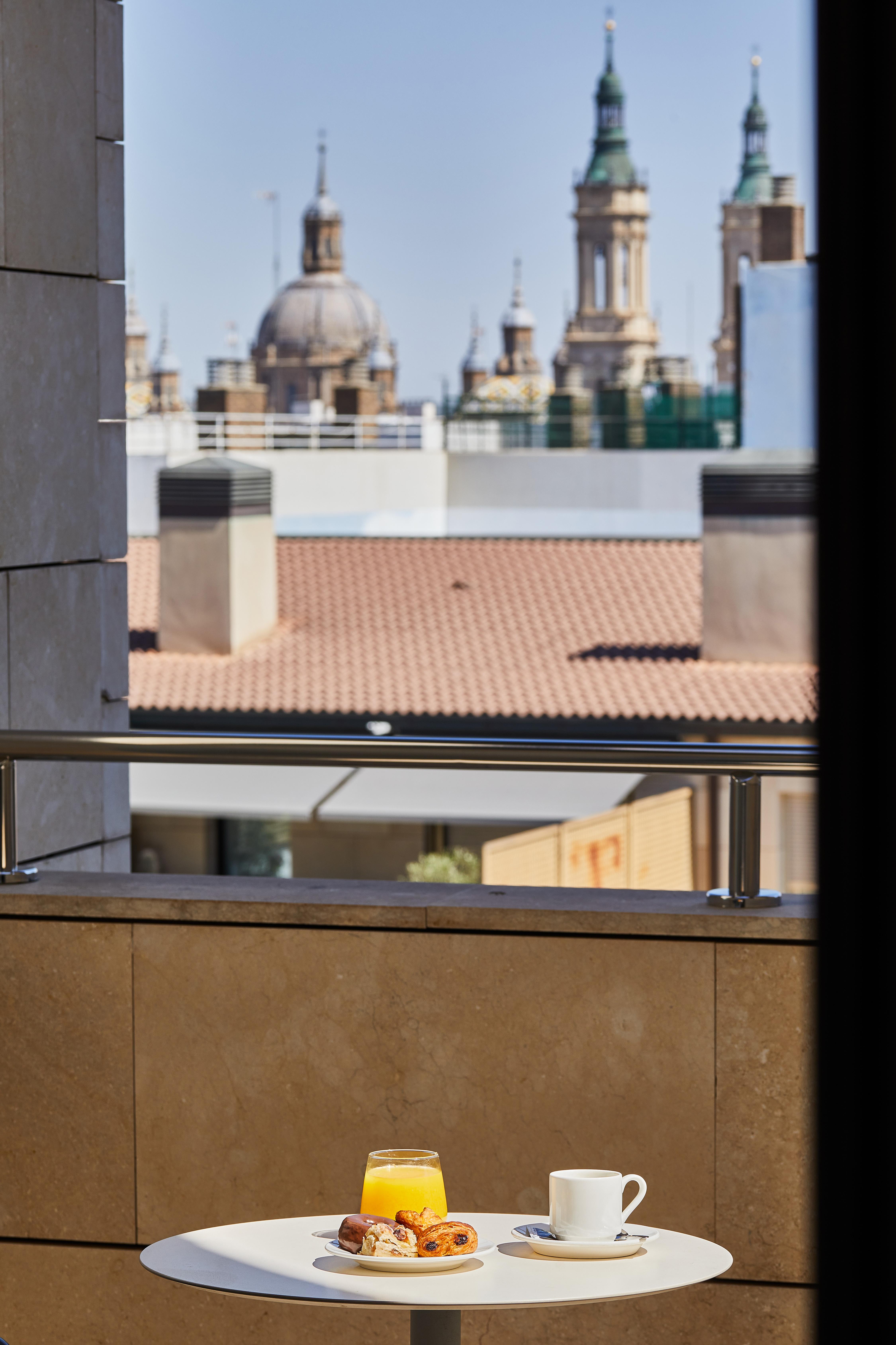 Double or Twin Room Terrace