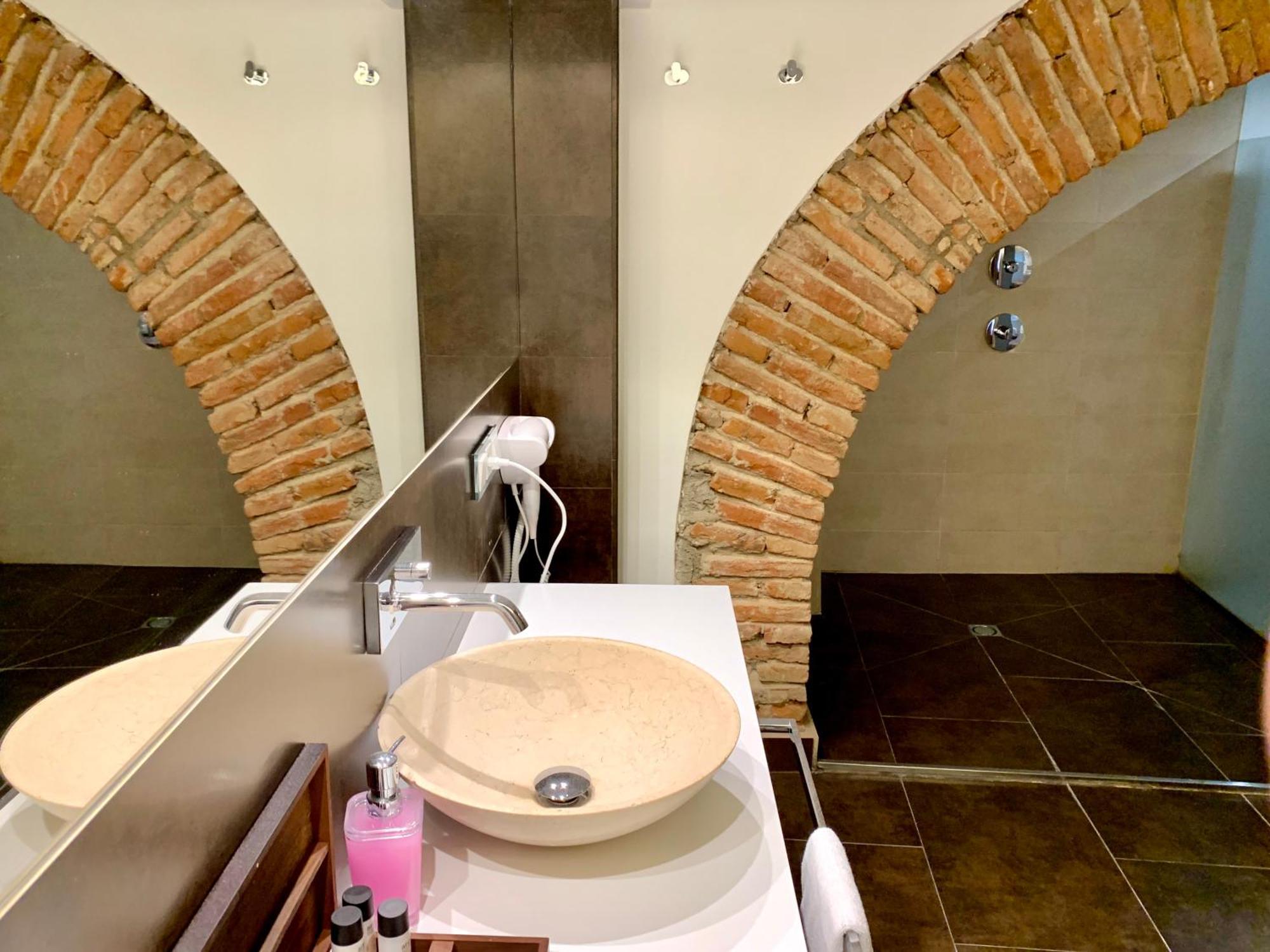 Duplex Suite Spa Bath