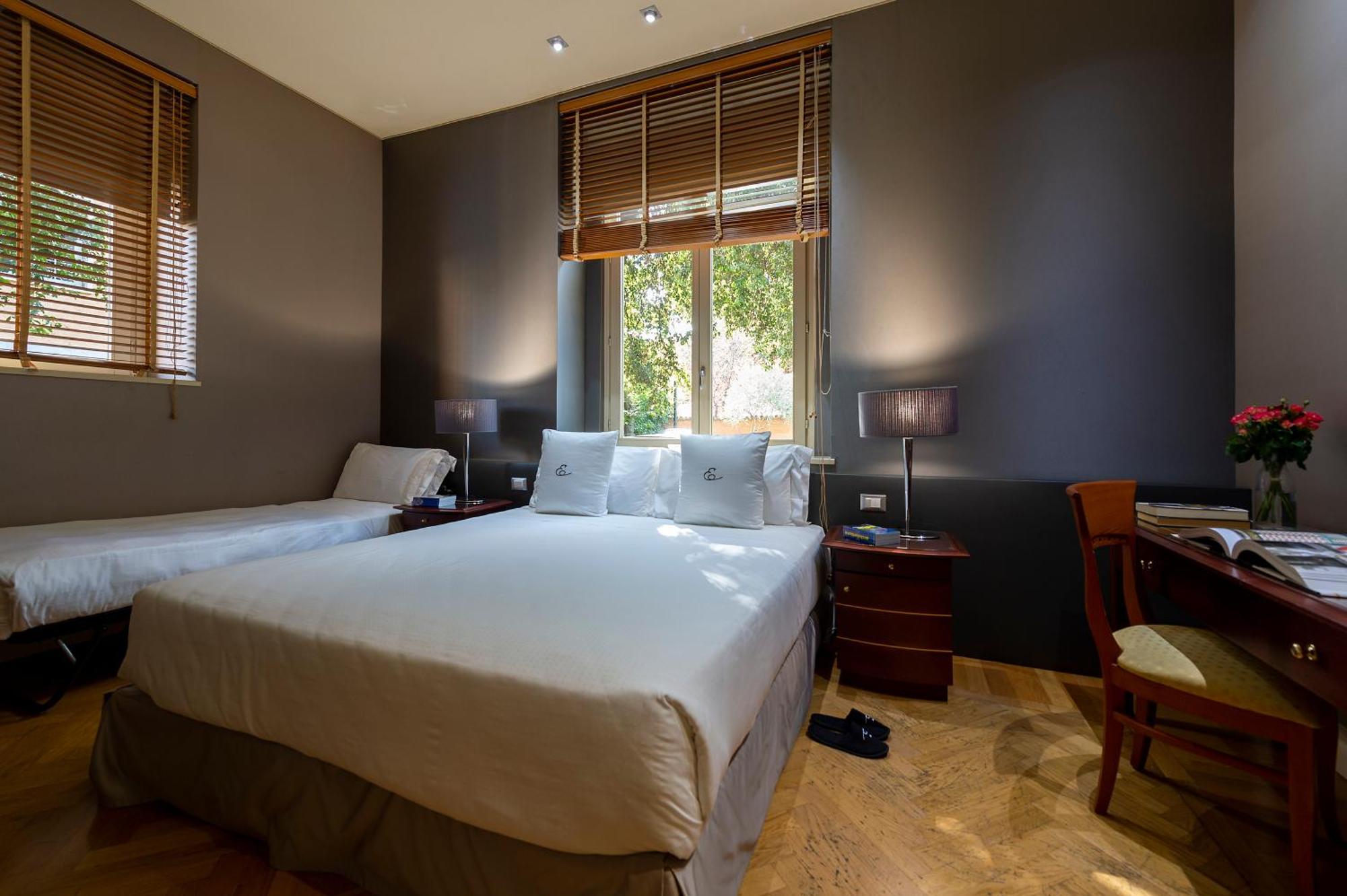 Comfort Triple Room