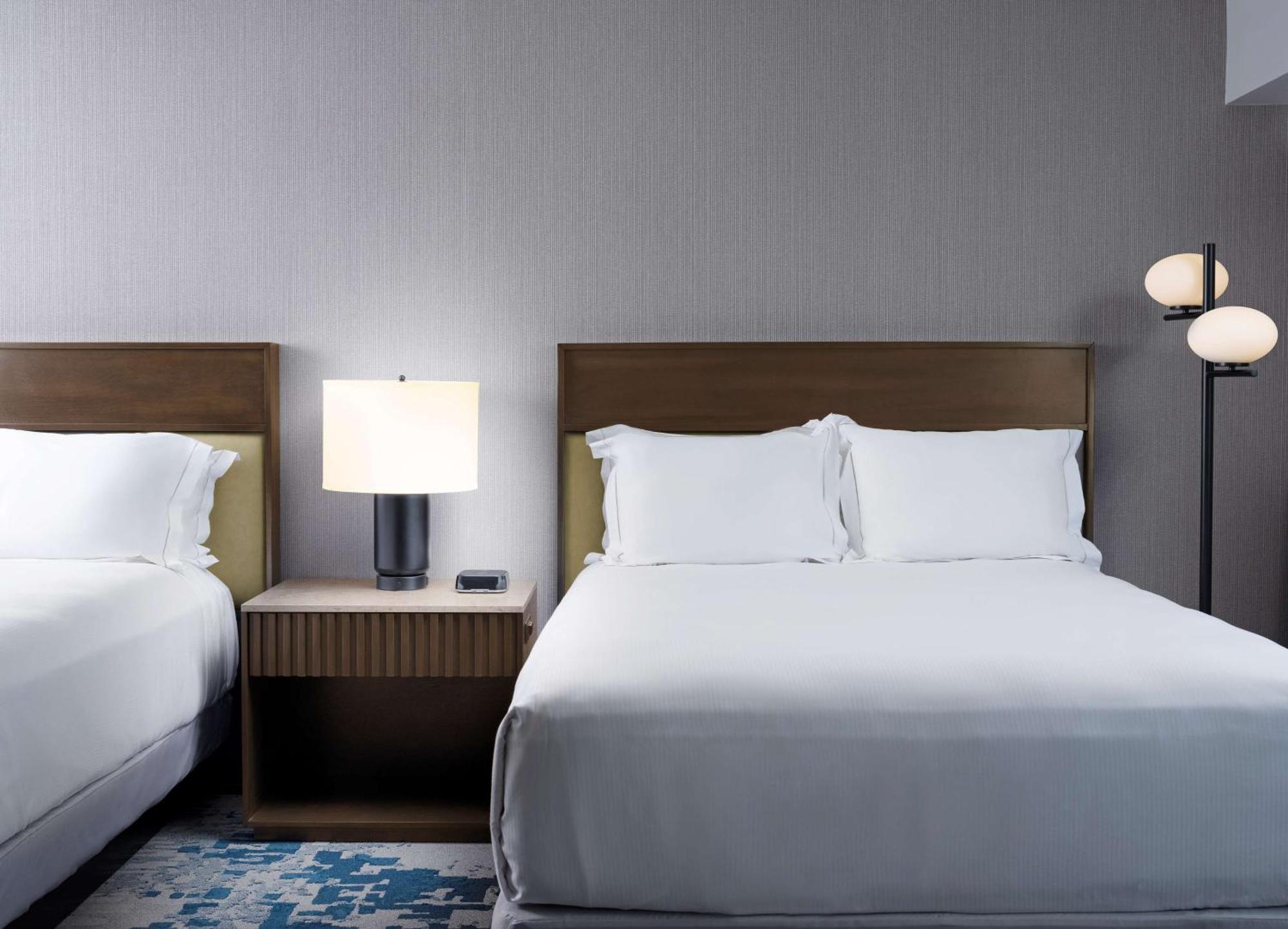 Queen Room Two Queen Beds City View