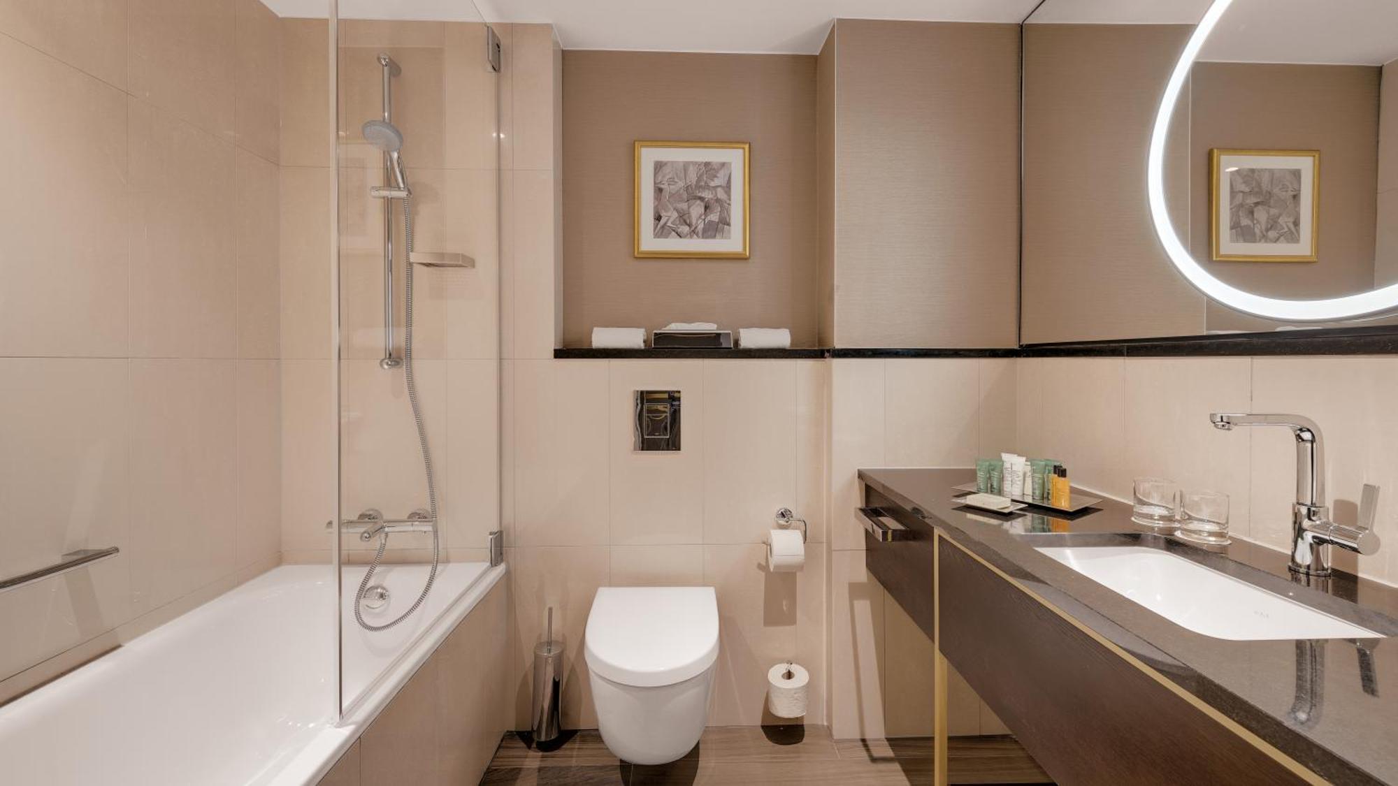 King Guest Room