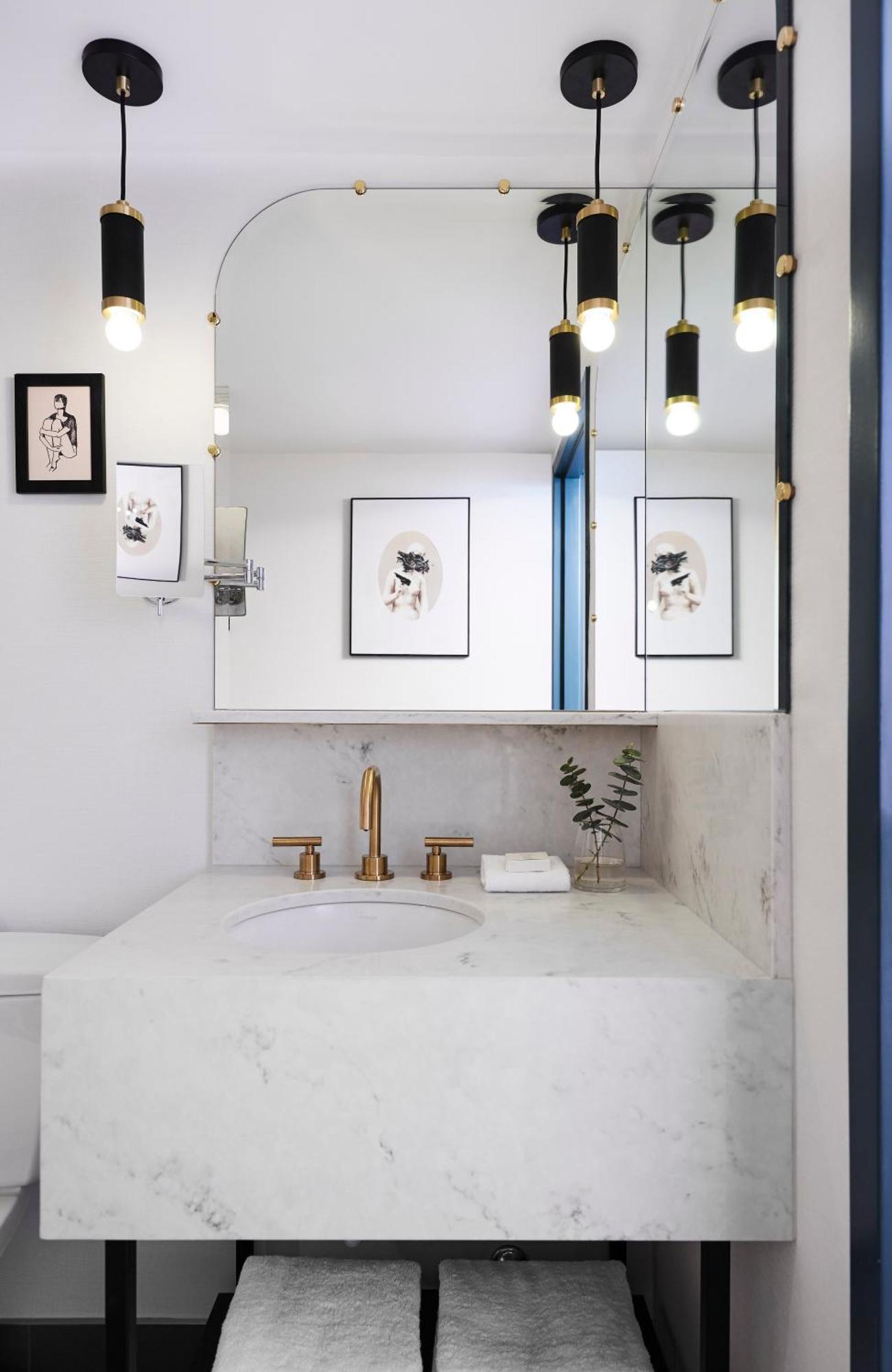Essential Room