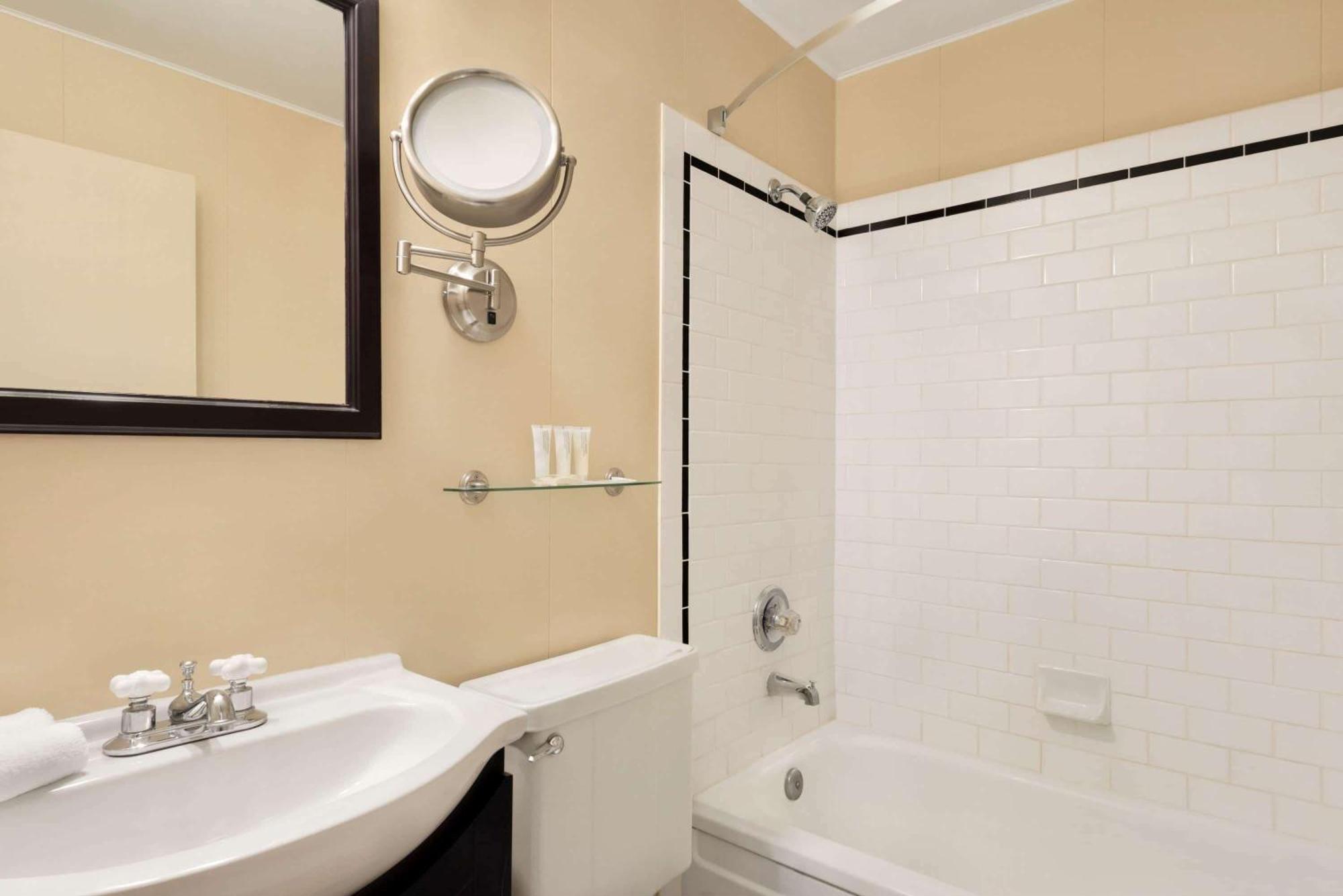 Double Room - Non-Smoking