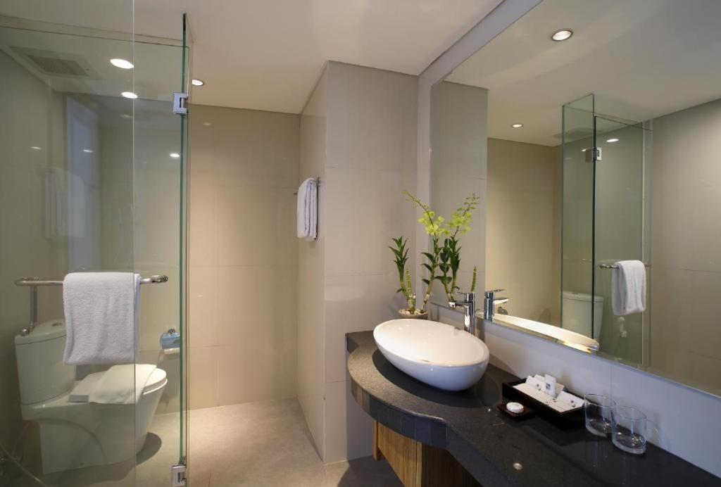 Executive Room with Pool View