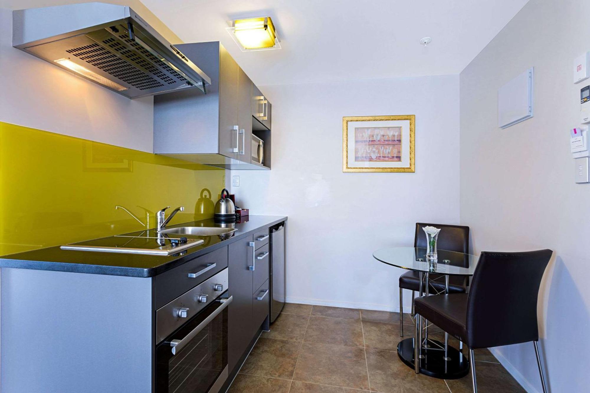 Executive Suite Kitchen