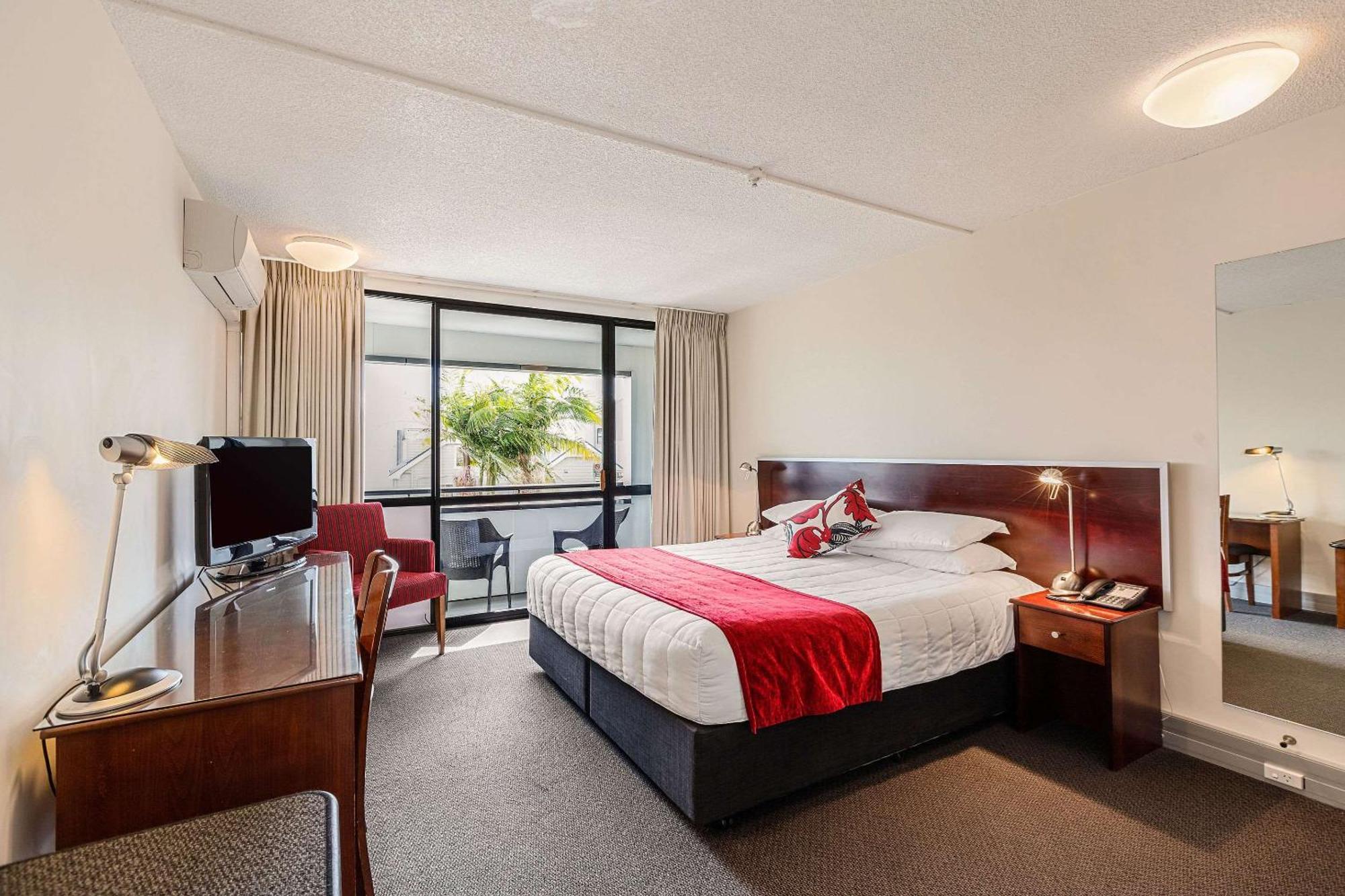 Standard King Room Balcony