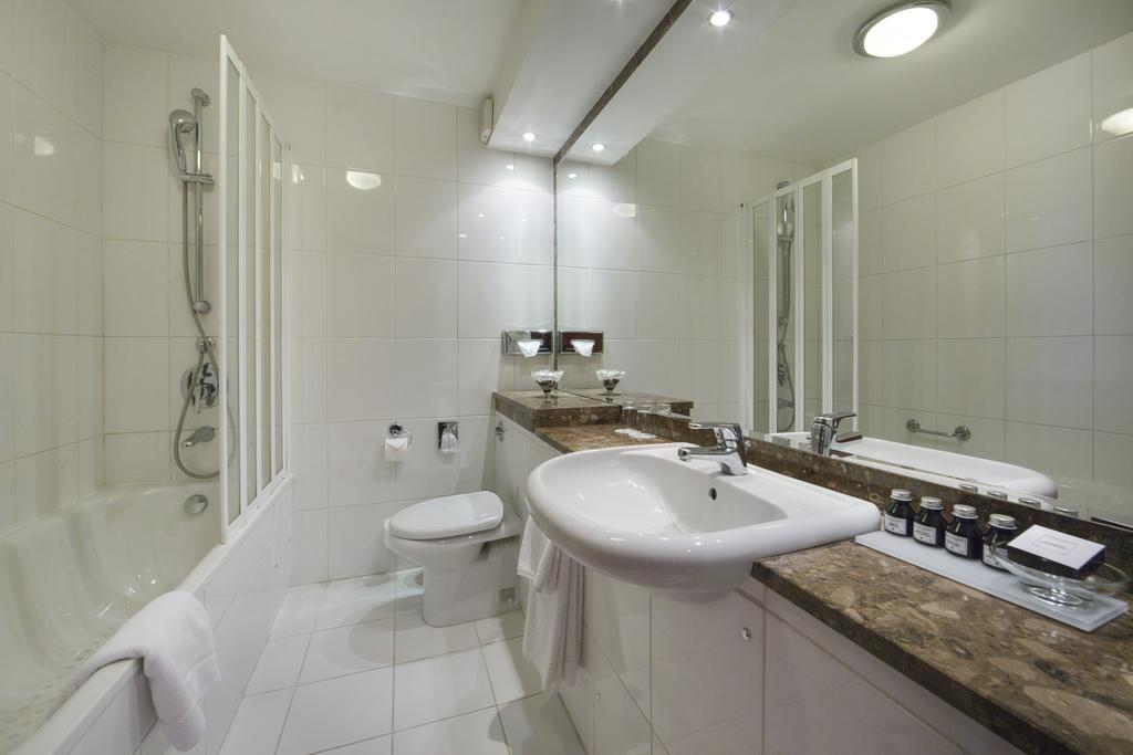 Classic Zweibettzimmer mit Zugang zum Aqua-Pool