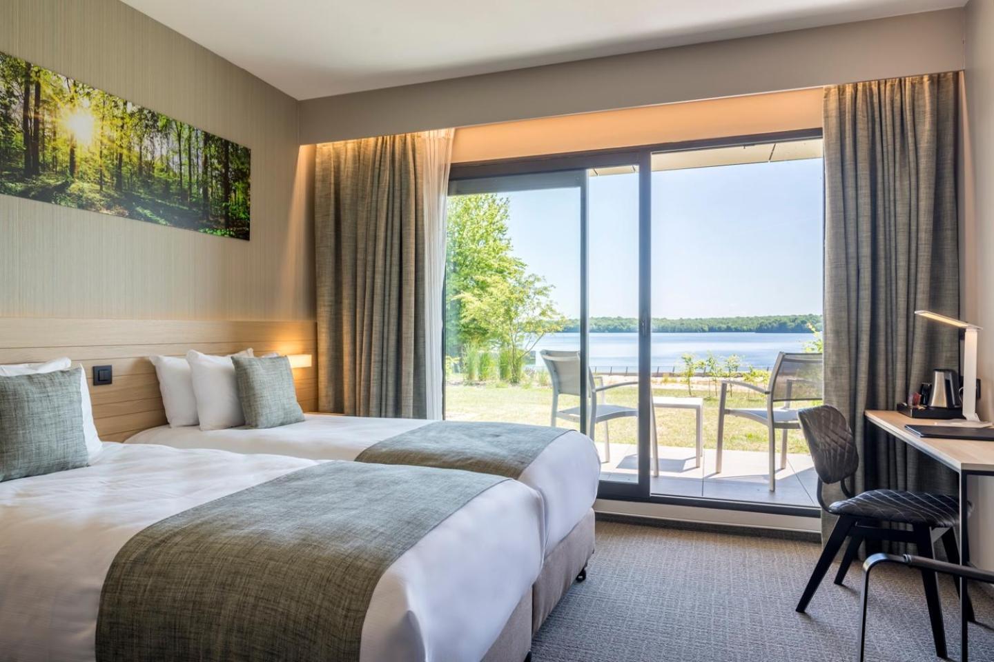 Chambre Lits Jumeaux - Vue sur Lac