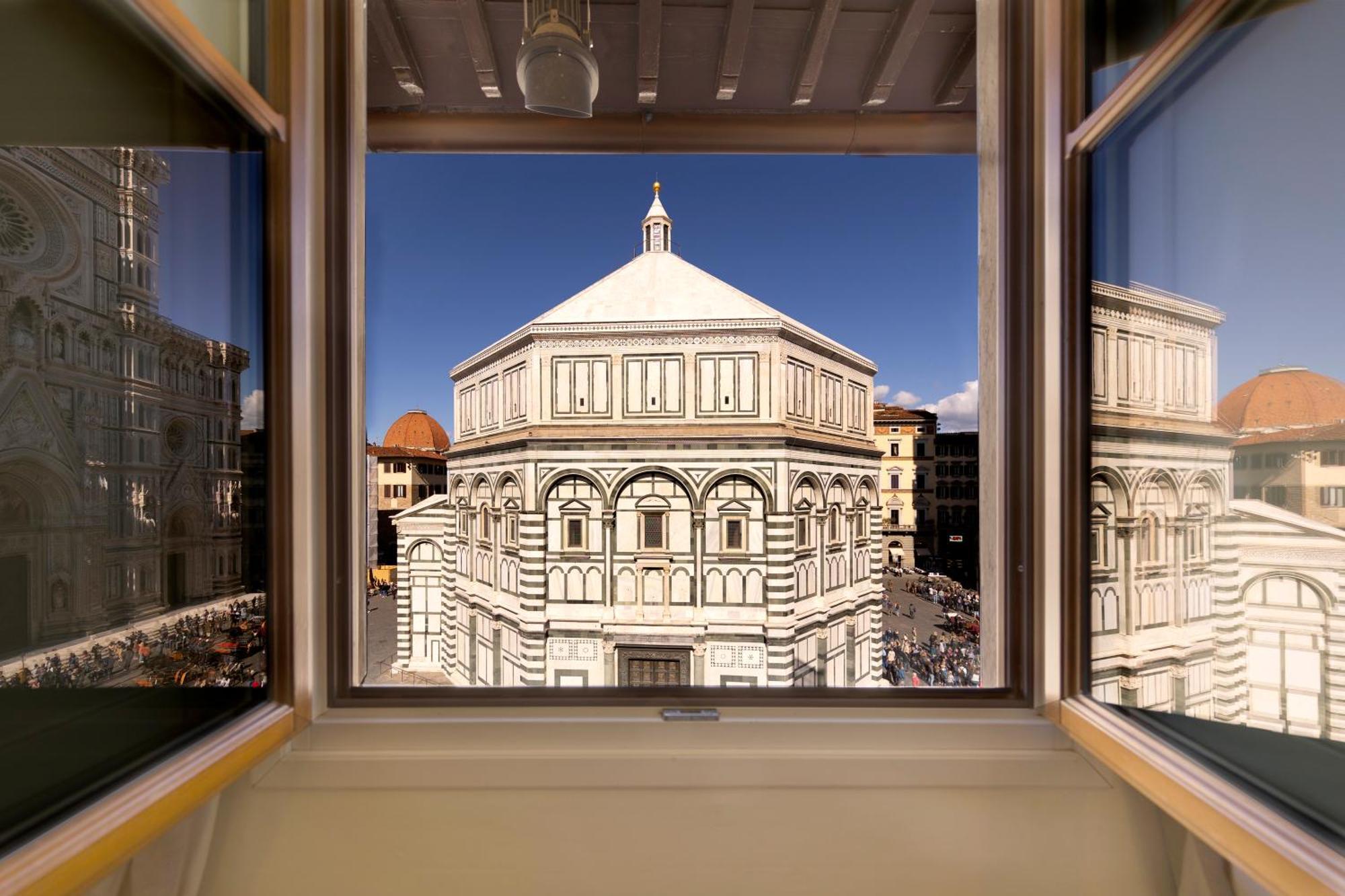 Double or Twin Room Duomo view
