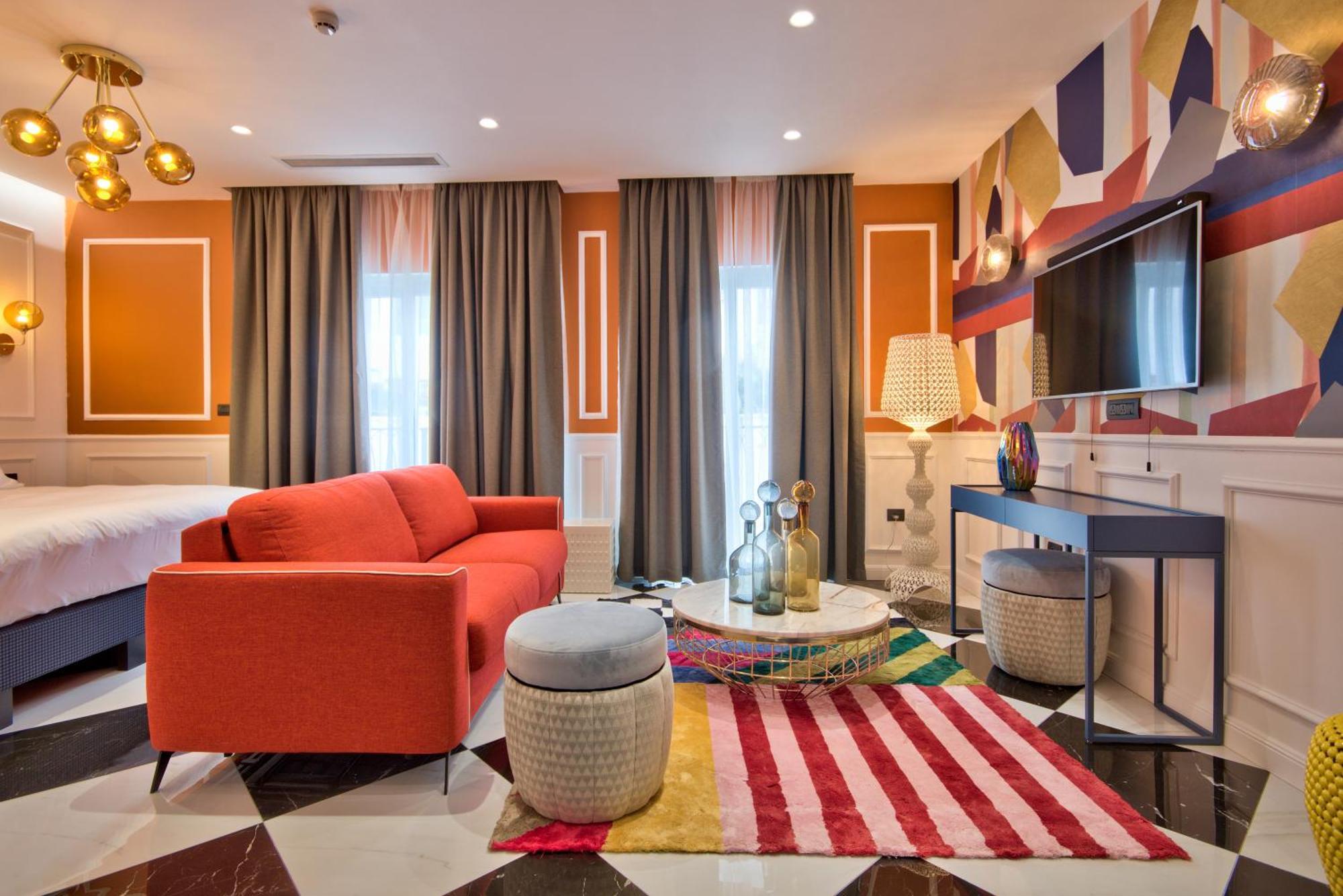 Deluxe Double or Twin Room