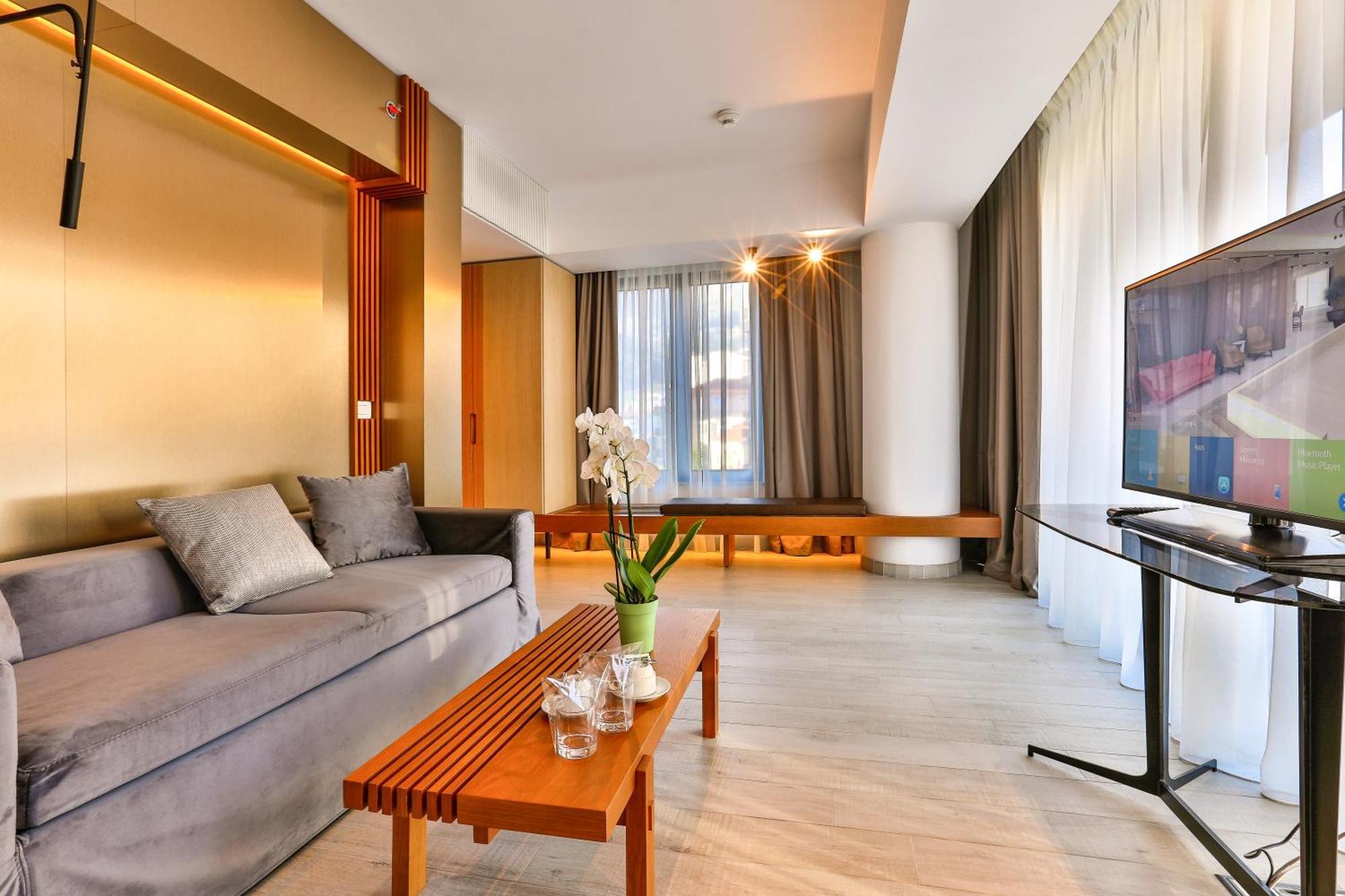 Superior Suite with Sea View