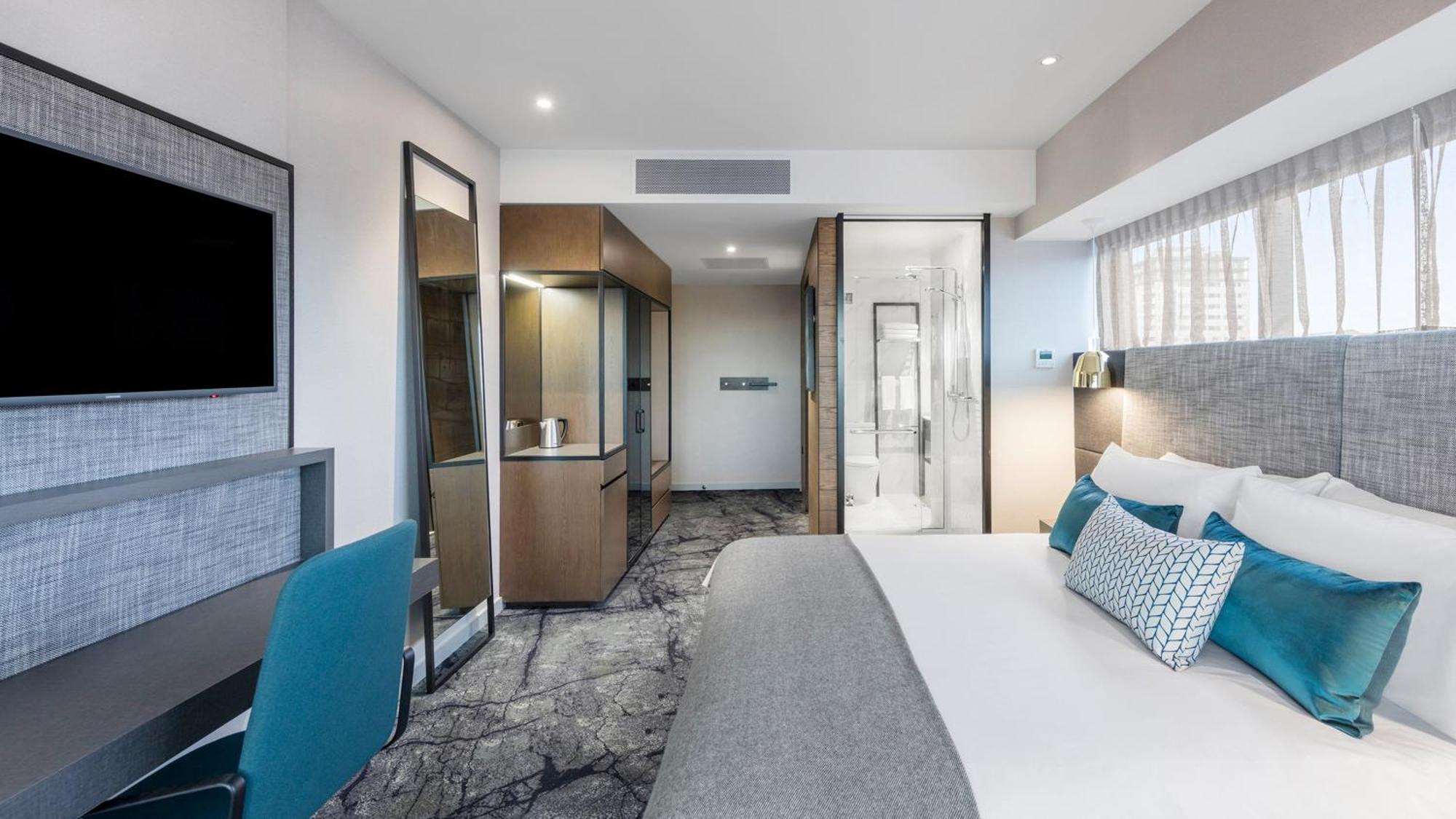 Standard King Room