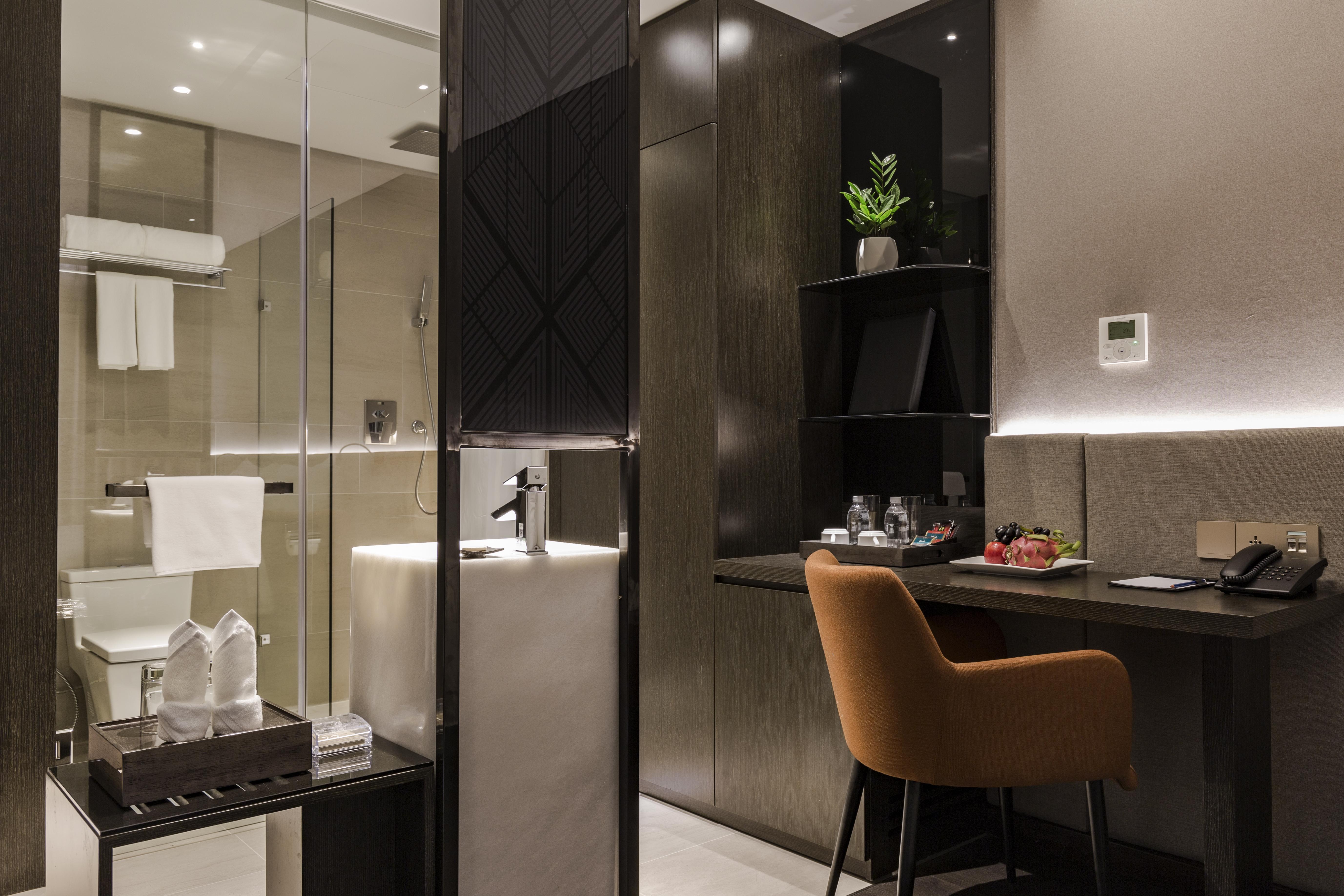 Superior Double Room with Window