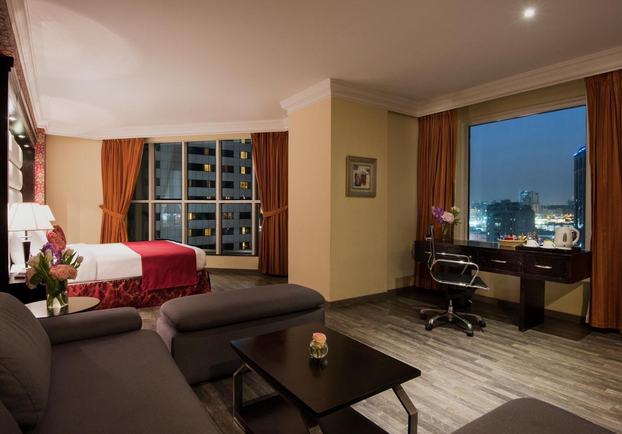 Deluxe King Room,1283980258:JPEG