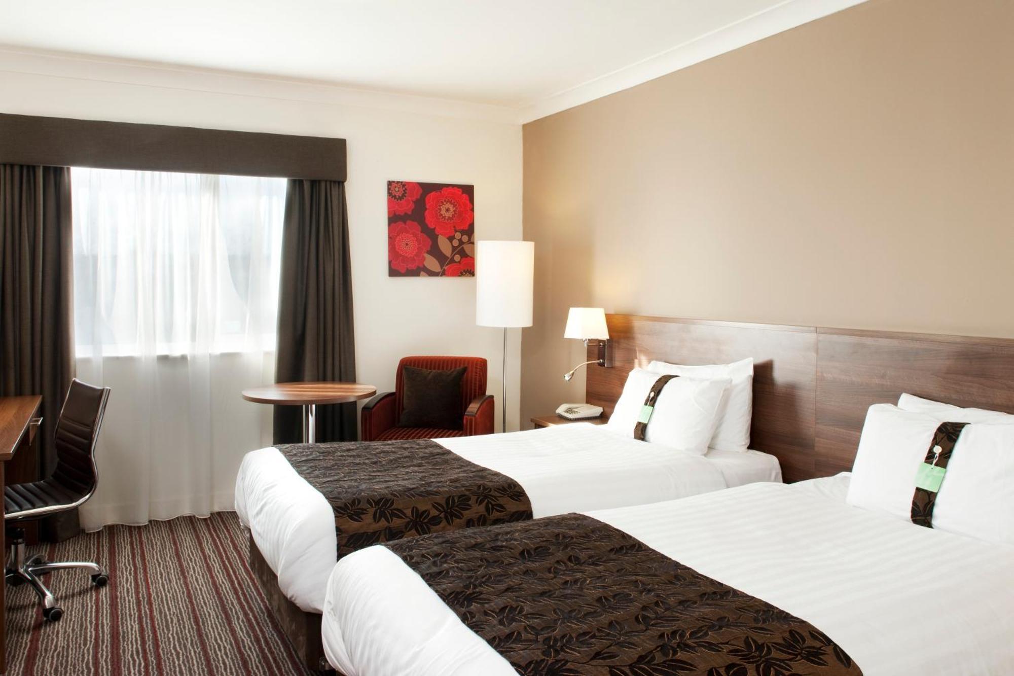 Standard Twin Room with Two Single Beds - Top Floor