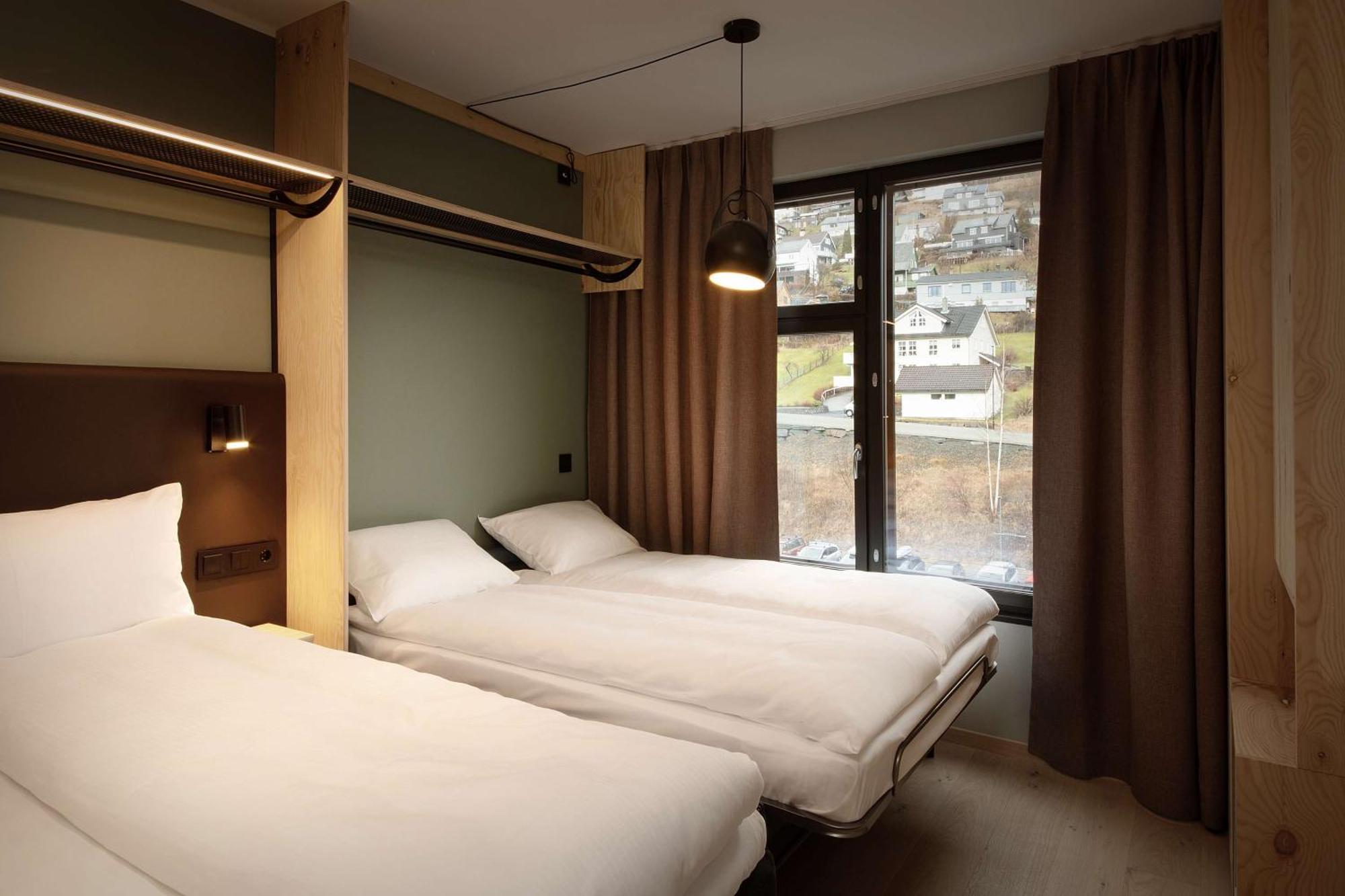 Standard Twin Room,1284523393:JPEG