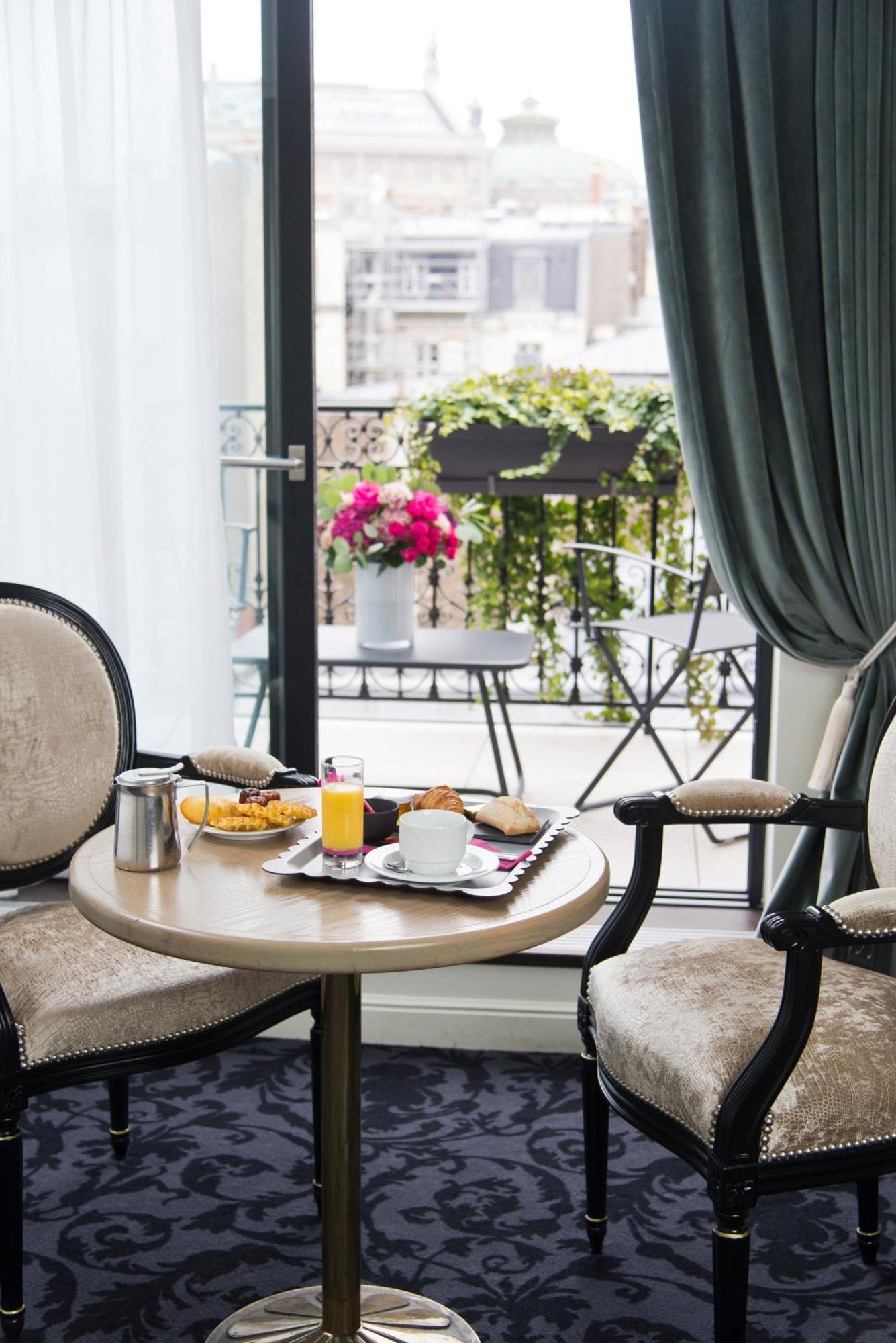 Deluxe Double or Twin Room Terrace