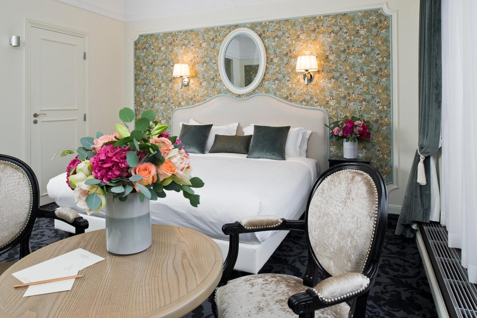 Deluxe Double or Twin Room Terrace