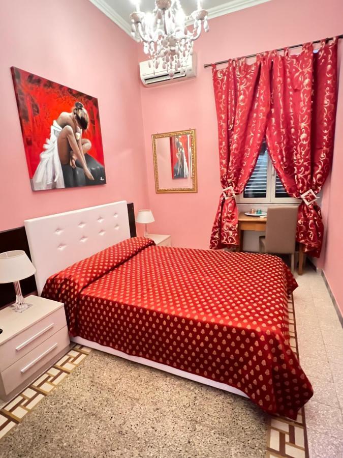 Double Room Private External Bathroom