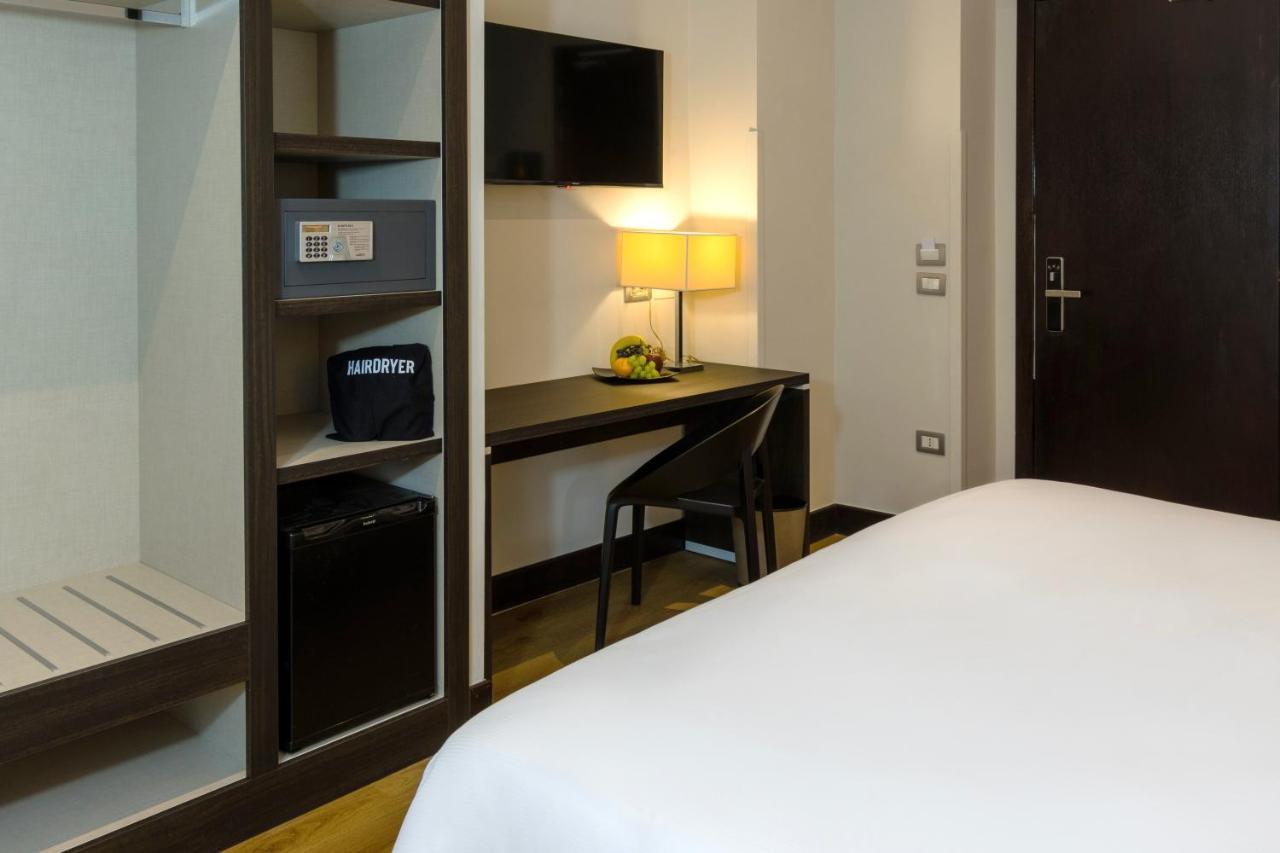 Superior Double or Twin Room,1535551942:JPEG