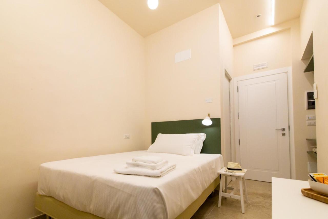 Budget Single Room,1292268229:JPEG