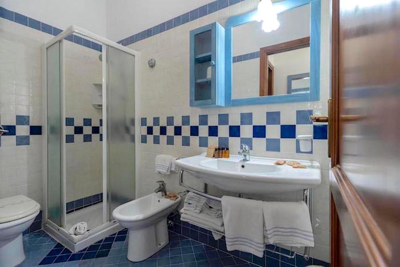 One-Bedroom Apartment,1293183910:JPEG