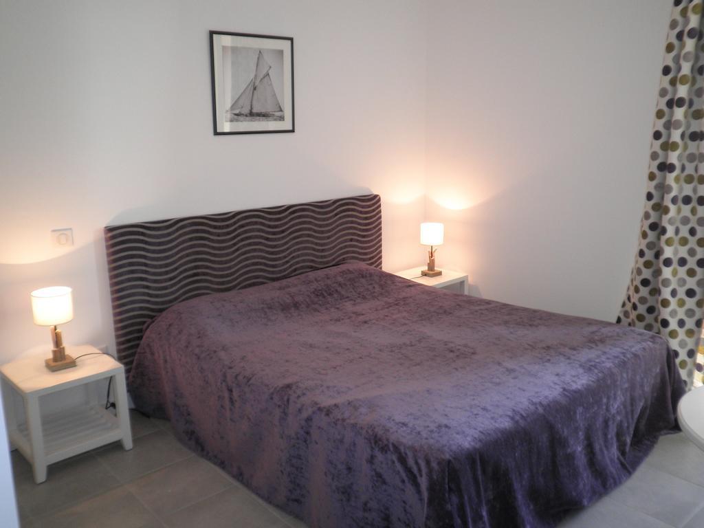 One-Bedroom Apartment,157144431:JPEG