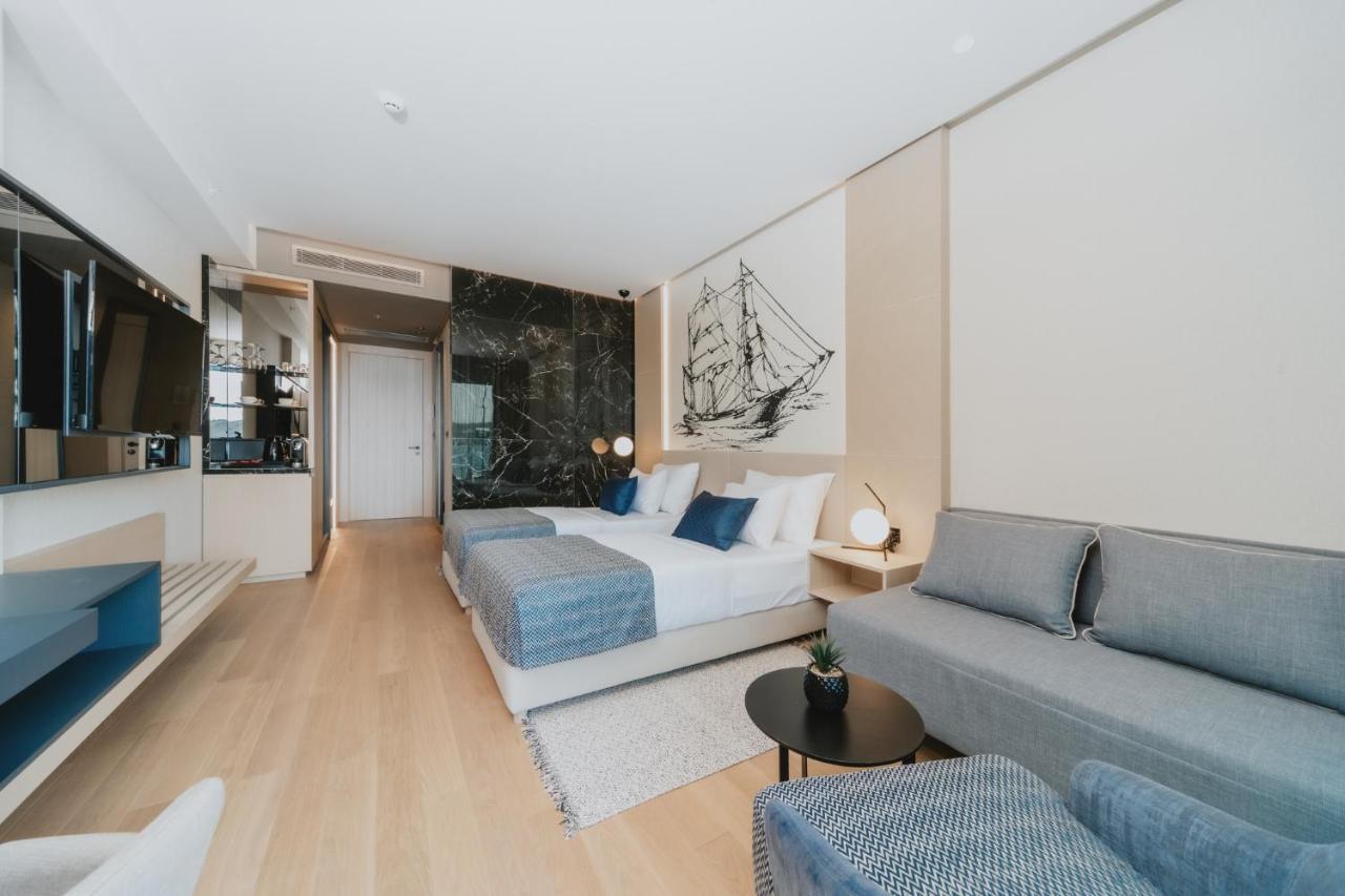Premium Doppelzimmer mit Terrasse und Meerblick