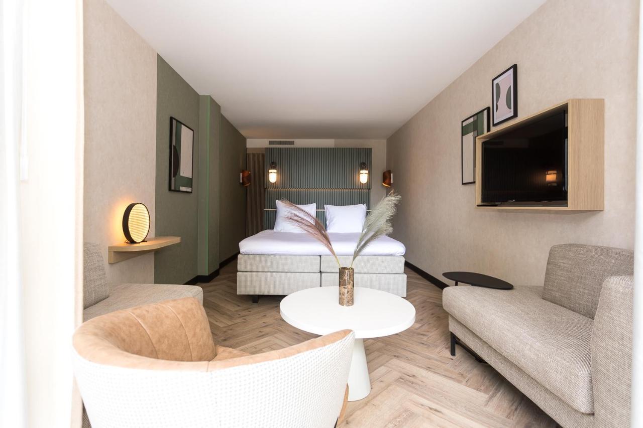 Royal Garden Suite