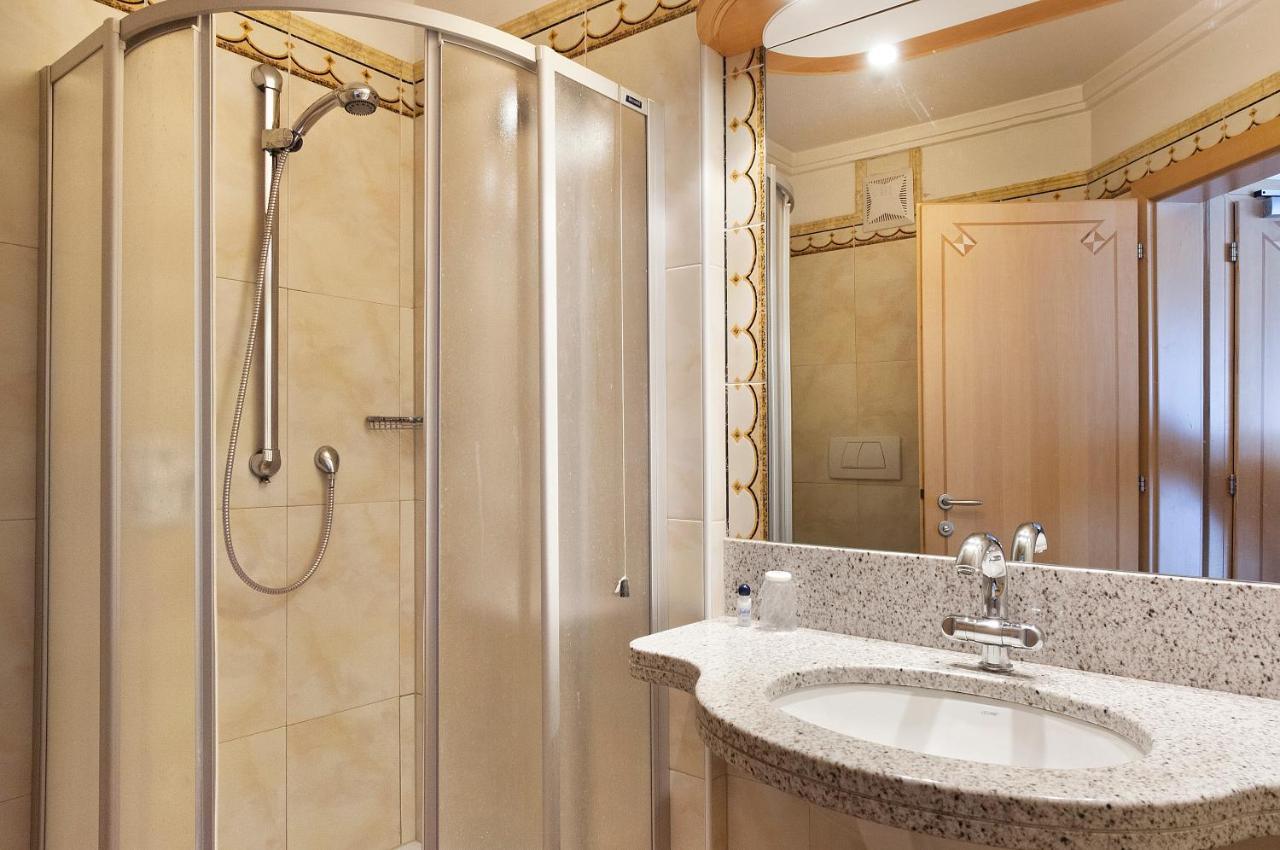 Classic Double or Twin Room,1637710194:JPEG