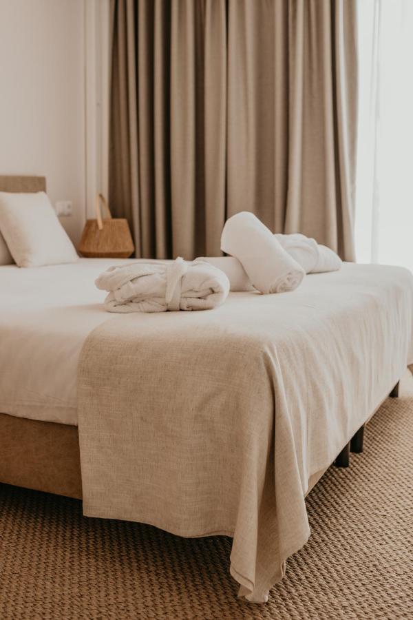Two-Bedroom Apartment,1310236936:JPEG