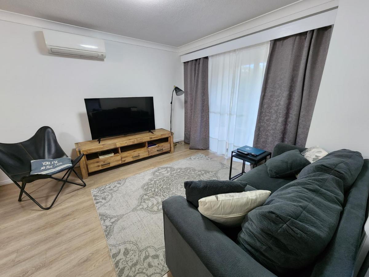 One-Bedroom Apartment - Seashells