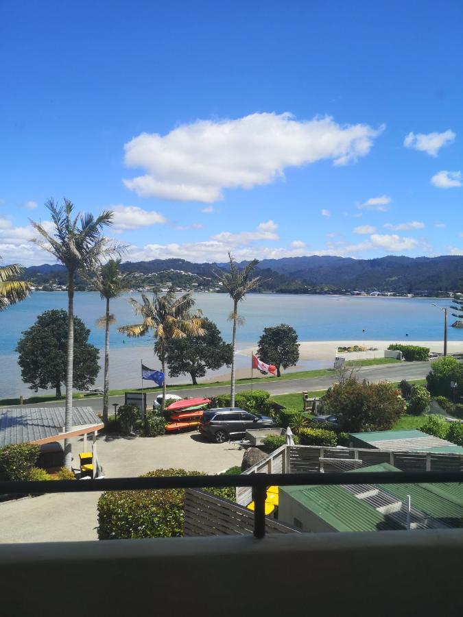 One-Bedroom Apartment Sea View