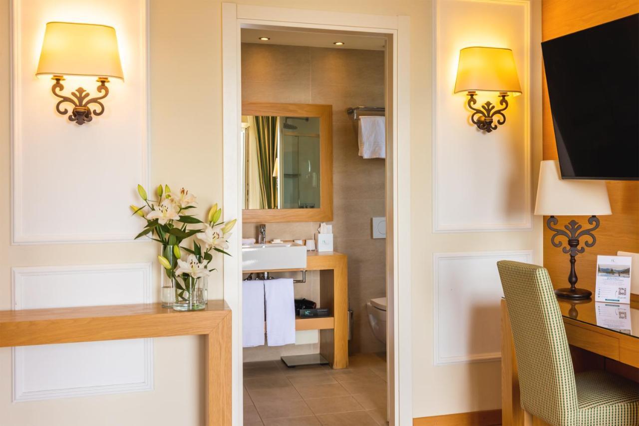 Exclusive Double Room Lake View