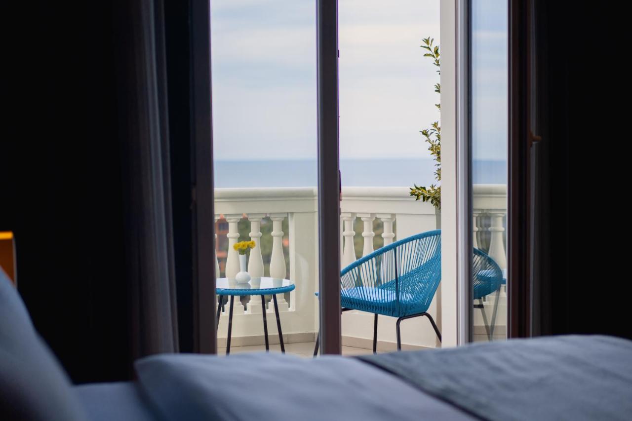 Deluxe Double or Twin Room Sea View