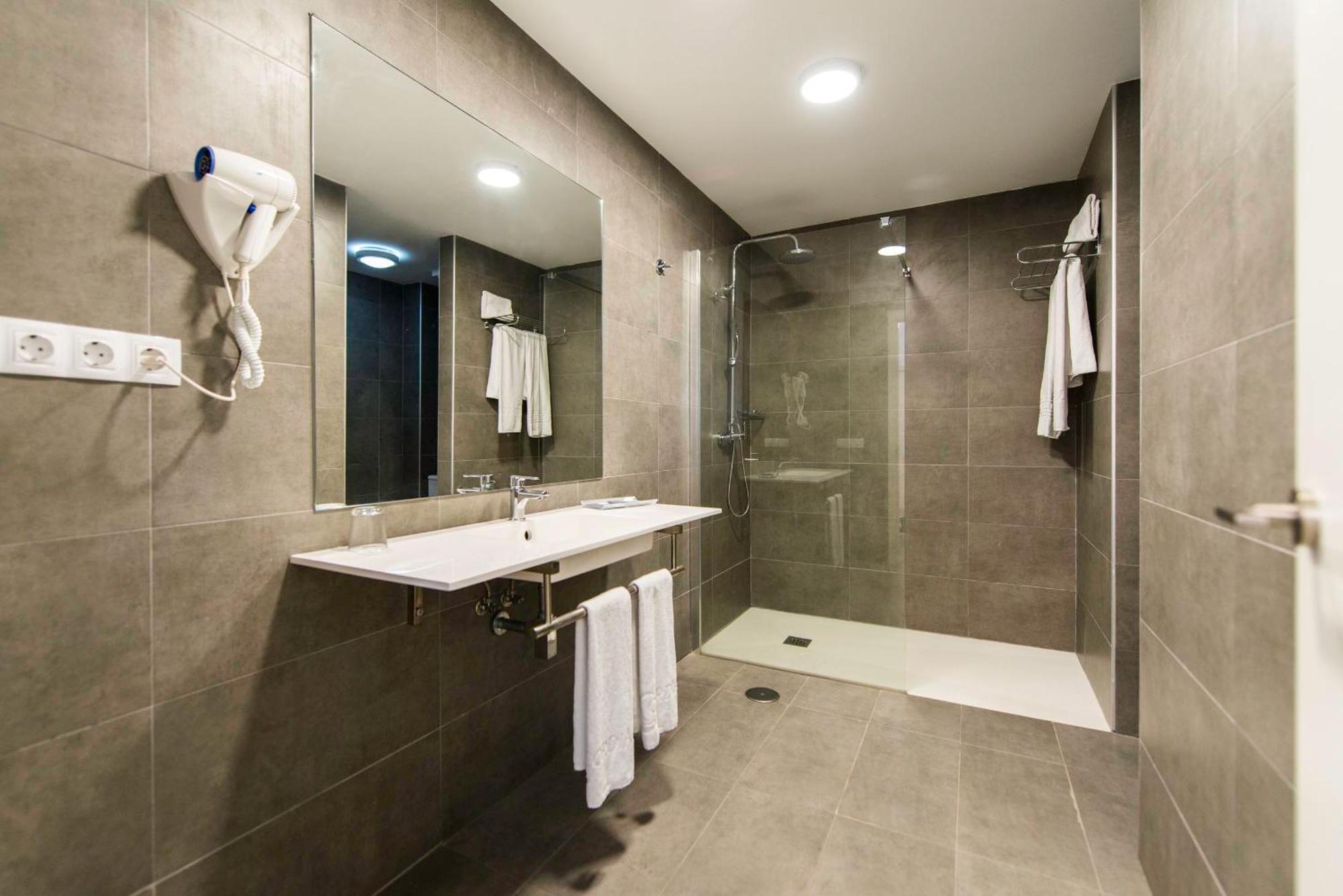Junior Suite 2 Adults
