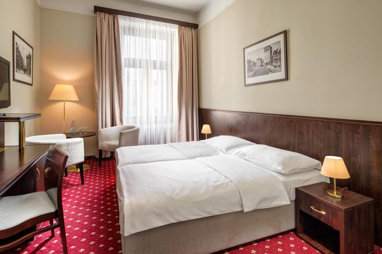 Superior Double or Twin Room,1327724552:JPEG