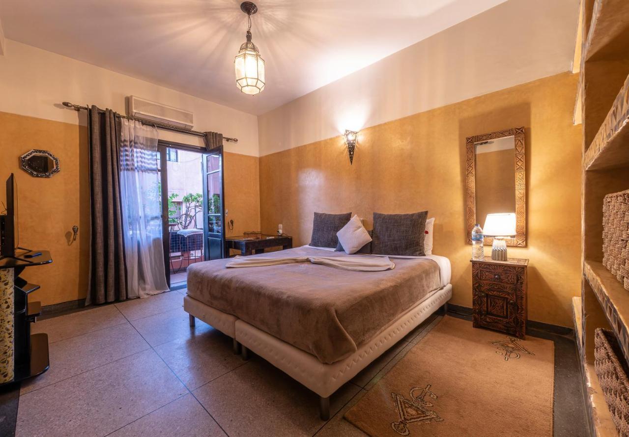 Deluxe Room,1327872815:JPEG