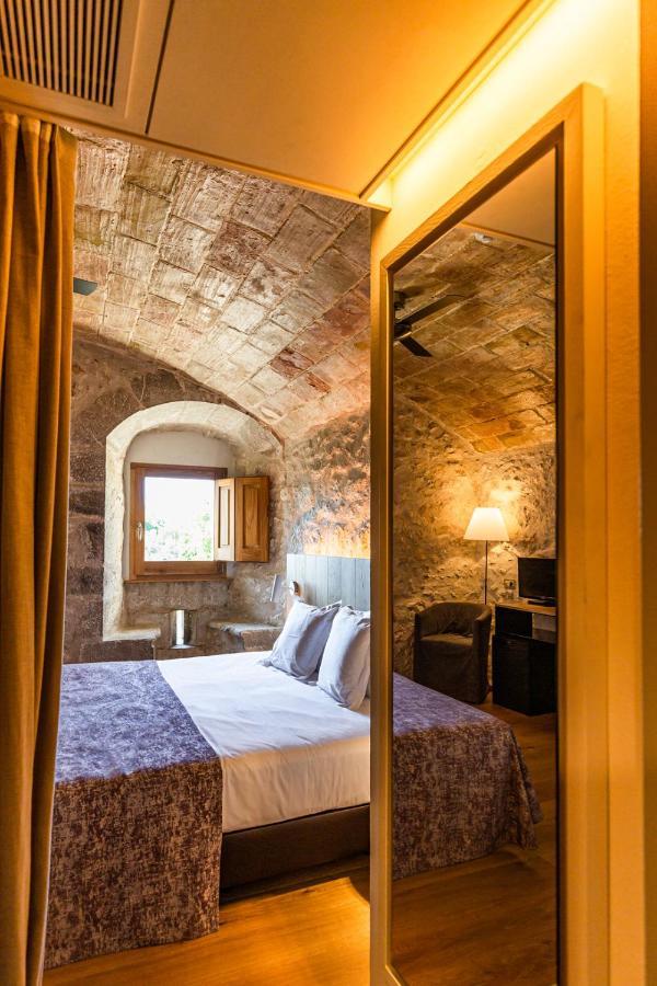 Standard Double or Twin Room,1328237216:JPEG